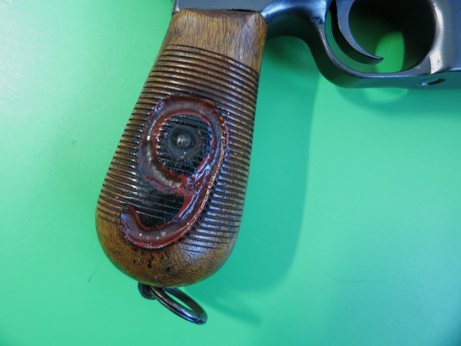 Mauser C96 -Czerwona 9-, Broomhandle, Mauser Oberndorf, kal. 9 mm, numer zgodny, oryginalny łoże + narzędzie #100