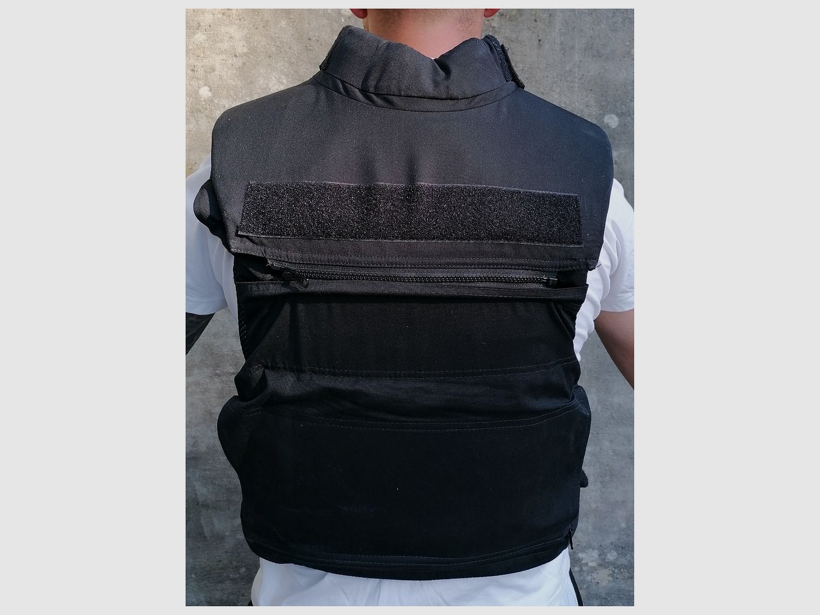 Safariland SBI – Armatura Completa di Classe II – Ex Corpo di Polizia, immagine 3 di 4
