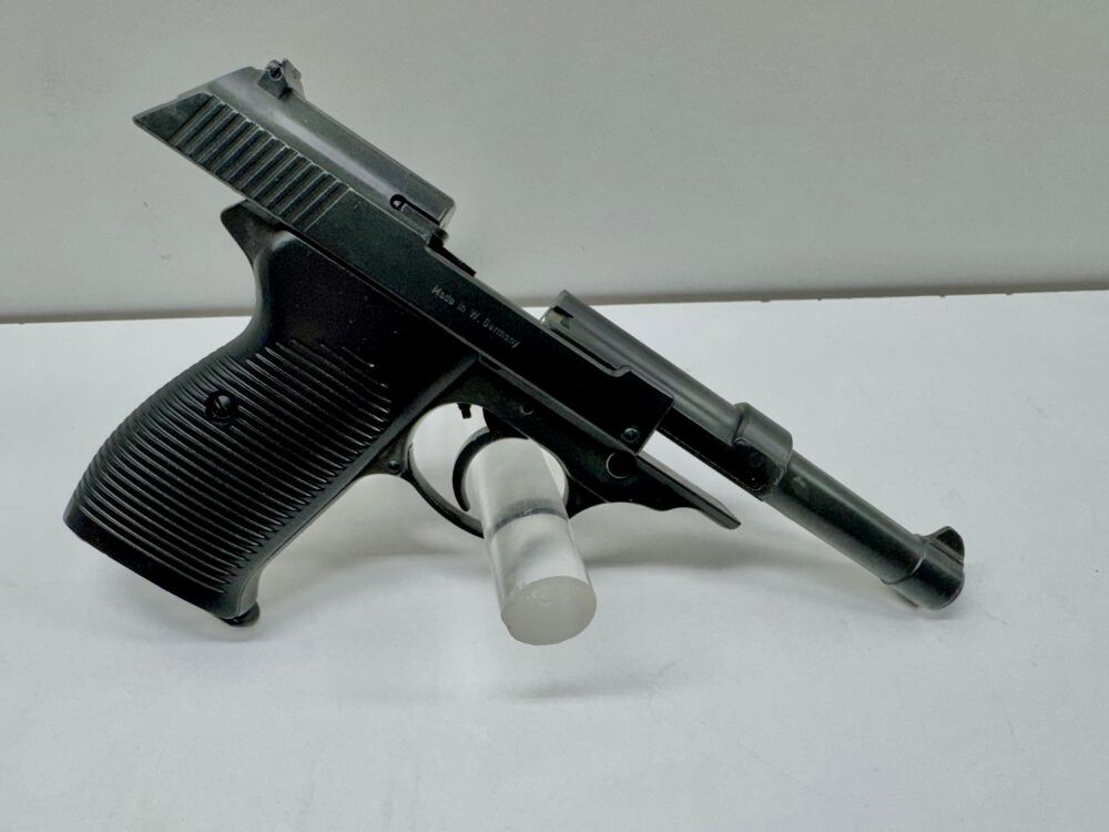 ERMA EP882 - Waffen Friedrichs