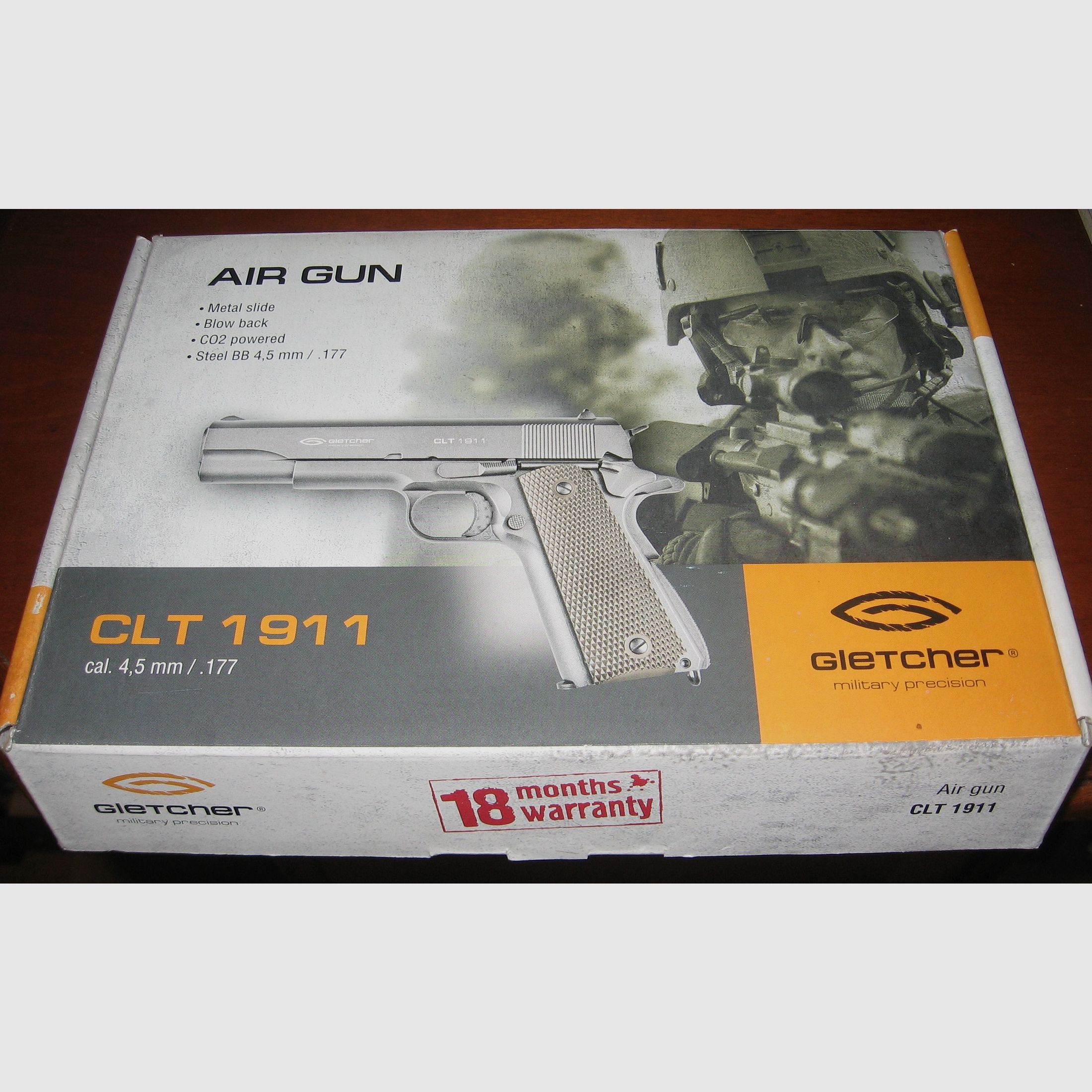 Legendäre CLT 1911 (Übungspistole, da Gewicht wie Original)