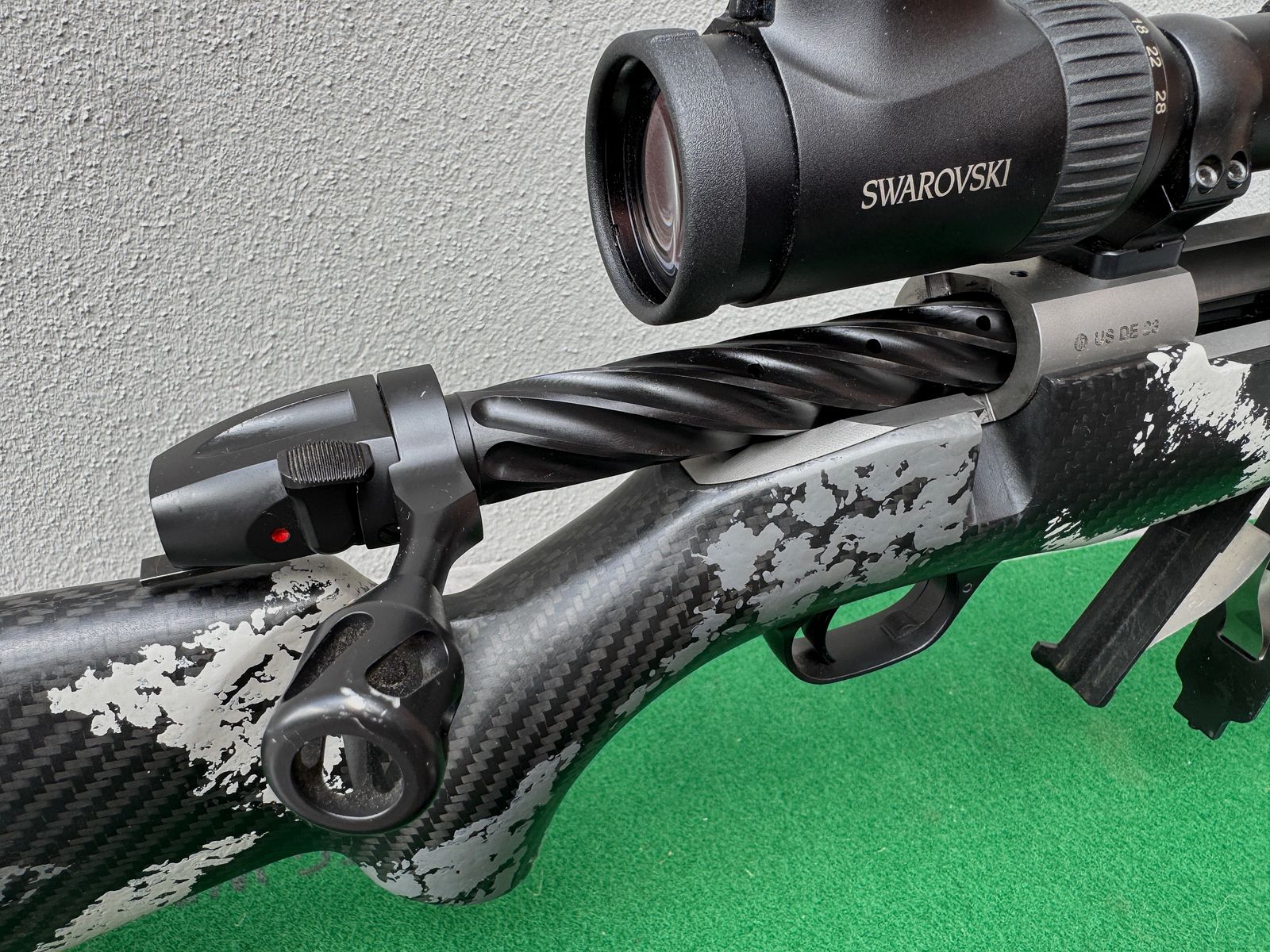 Weatherby Mark V Backcountry 2.0 Ti Carbon .300 wby mag