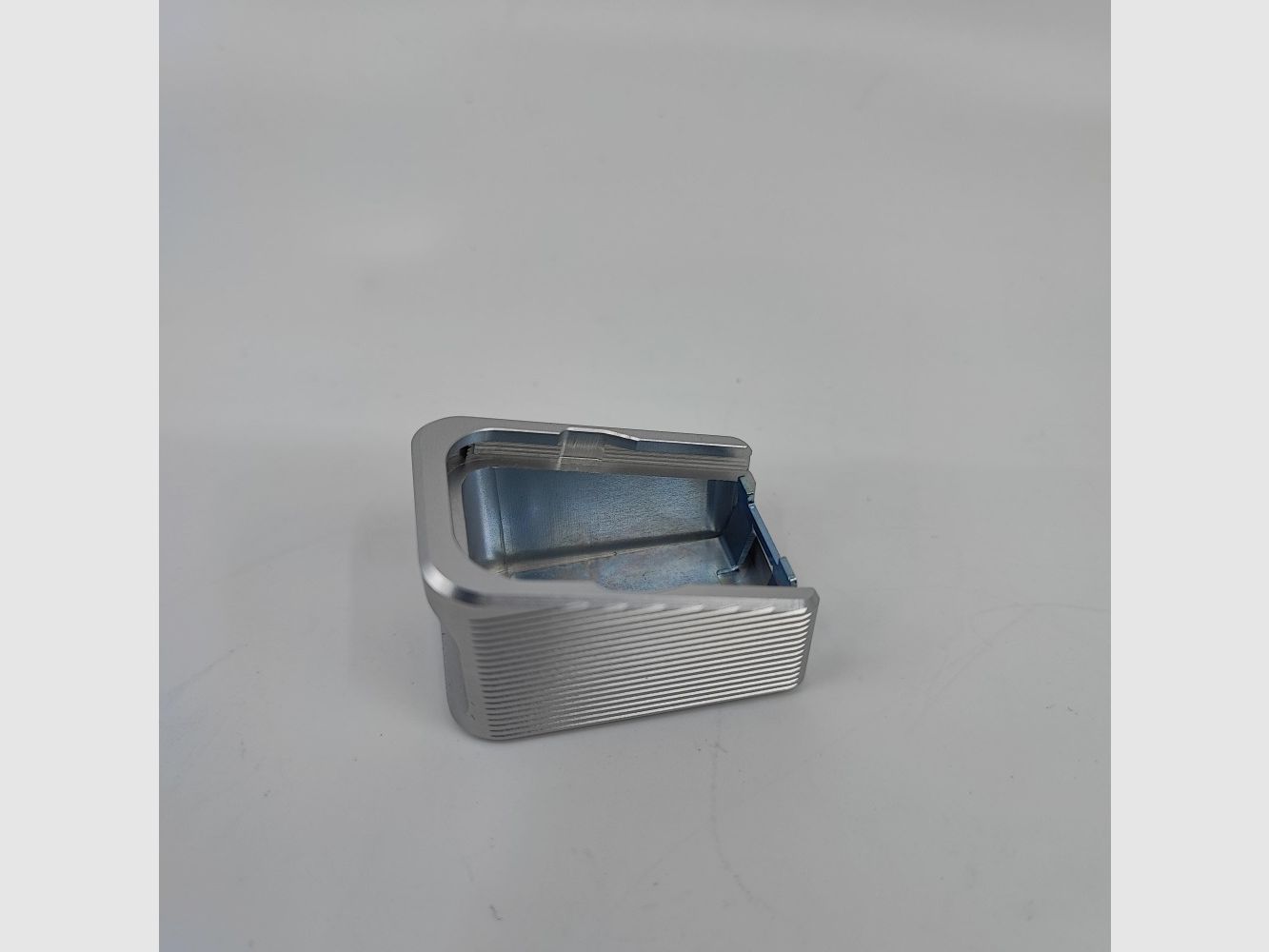 Armanov Magazine Base Pad pour Glock 17/19/34 | Elegance Line argent