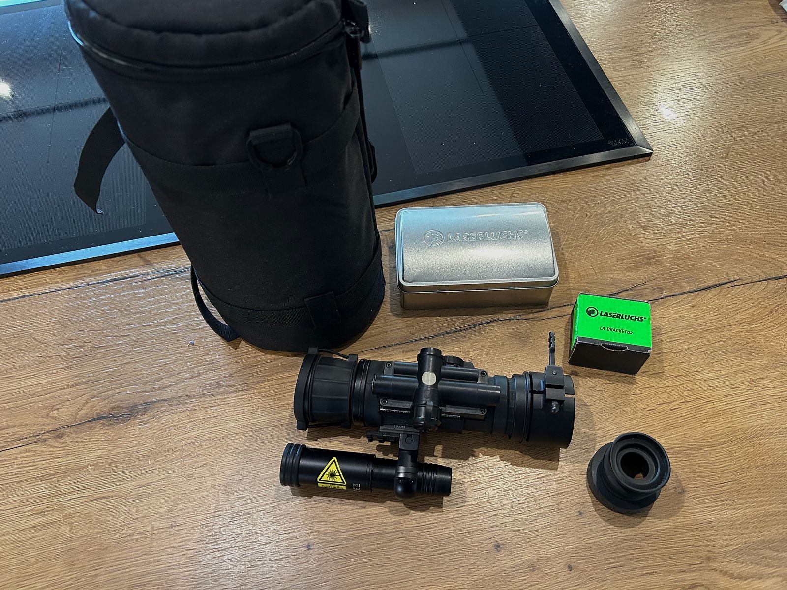 Observador nocturno MR2