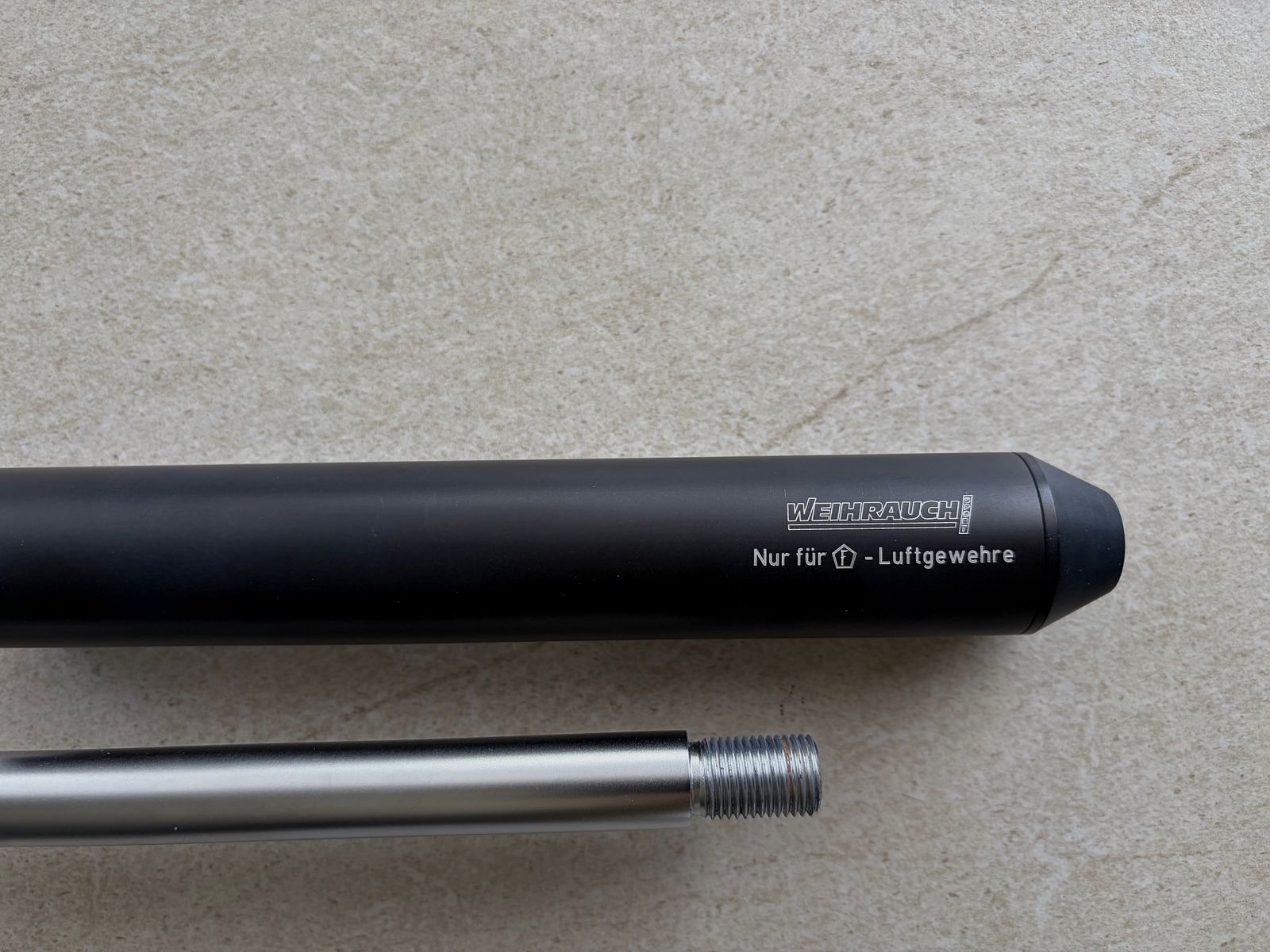 Weihrauch HW35 K Cal. 4,5 mm (.177) con scope y Weihrauch suppressor – Like new