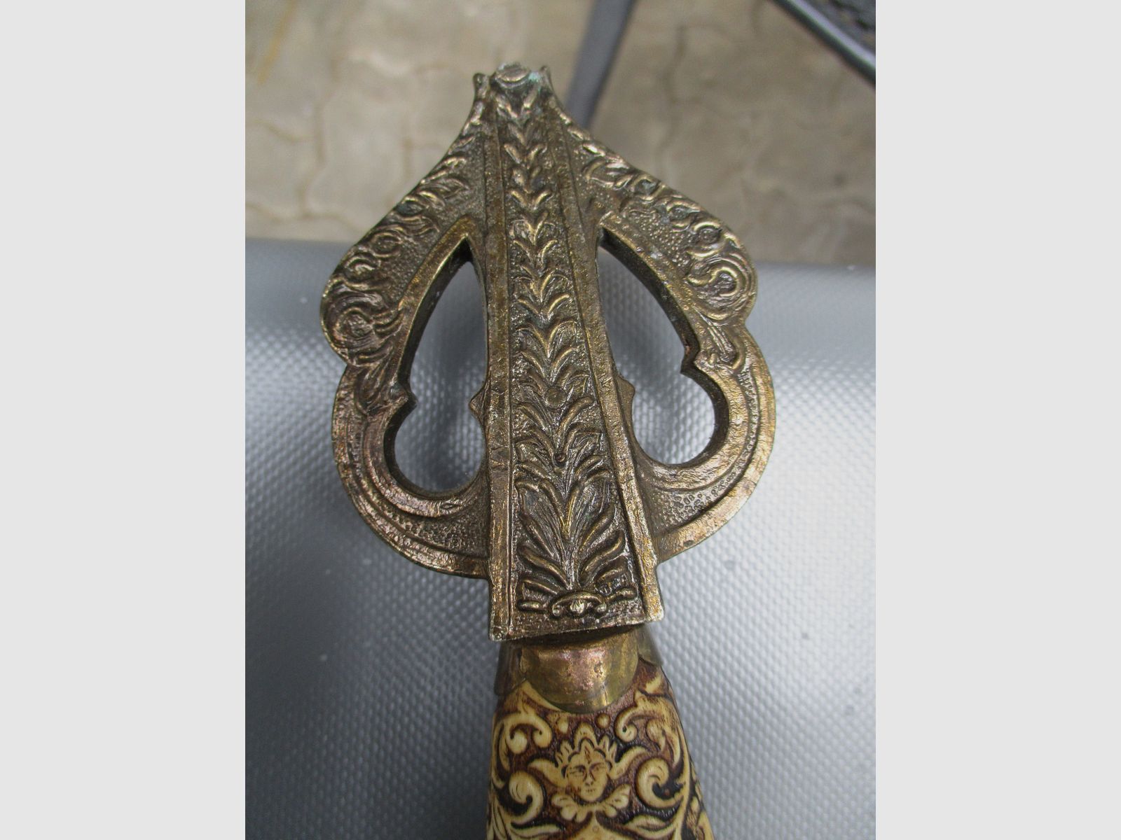 Épée d'origine inconnue