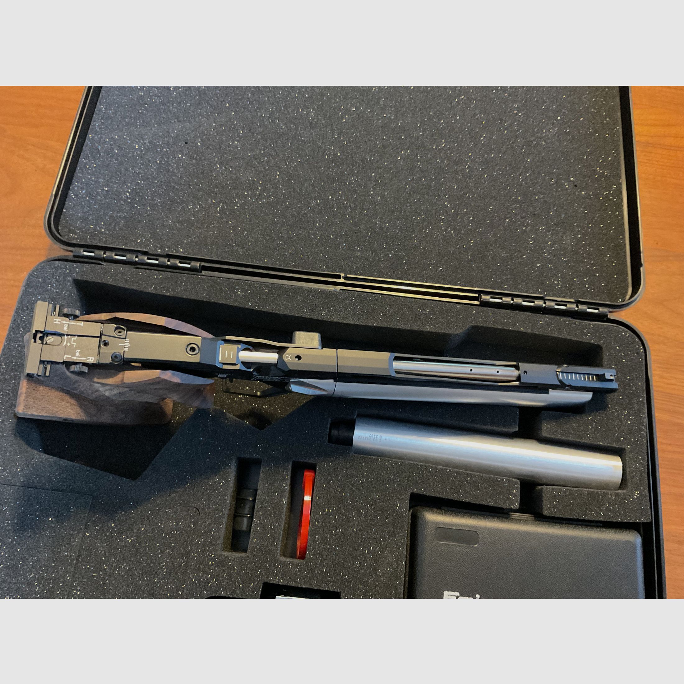 Feinwerkbau P8X