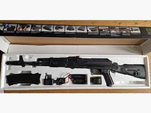 CM031 AK74 Black