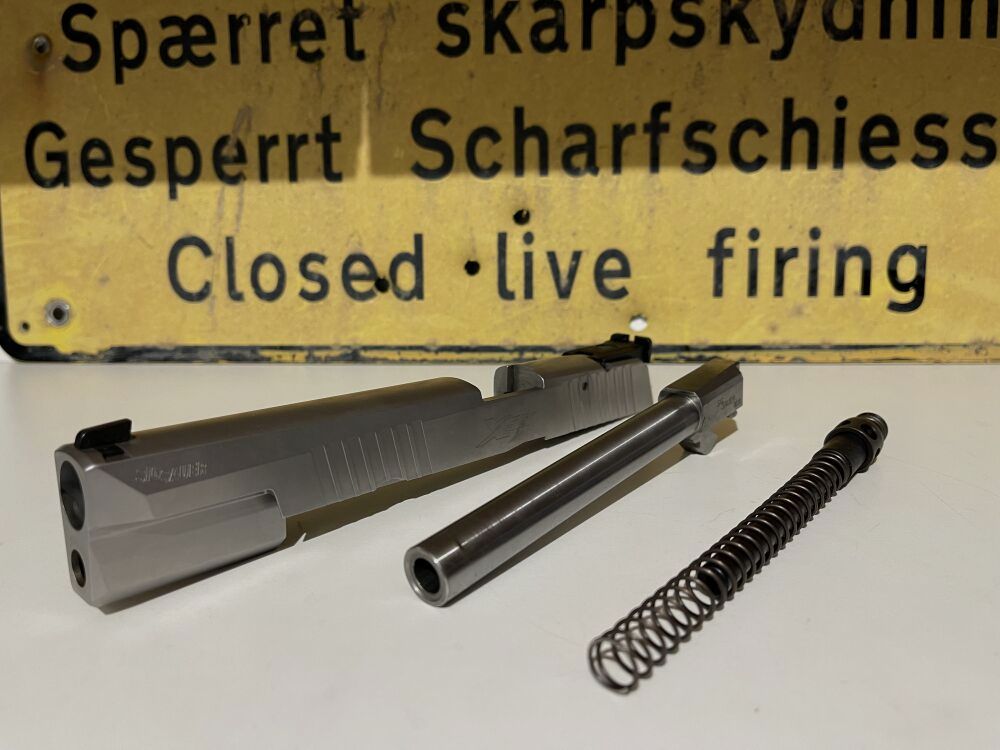 Sig Sauer P220 X-Six Wechselsystem (FABRIKNEU!!!)