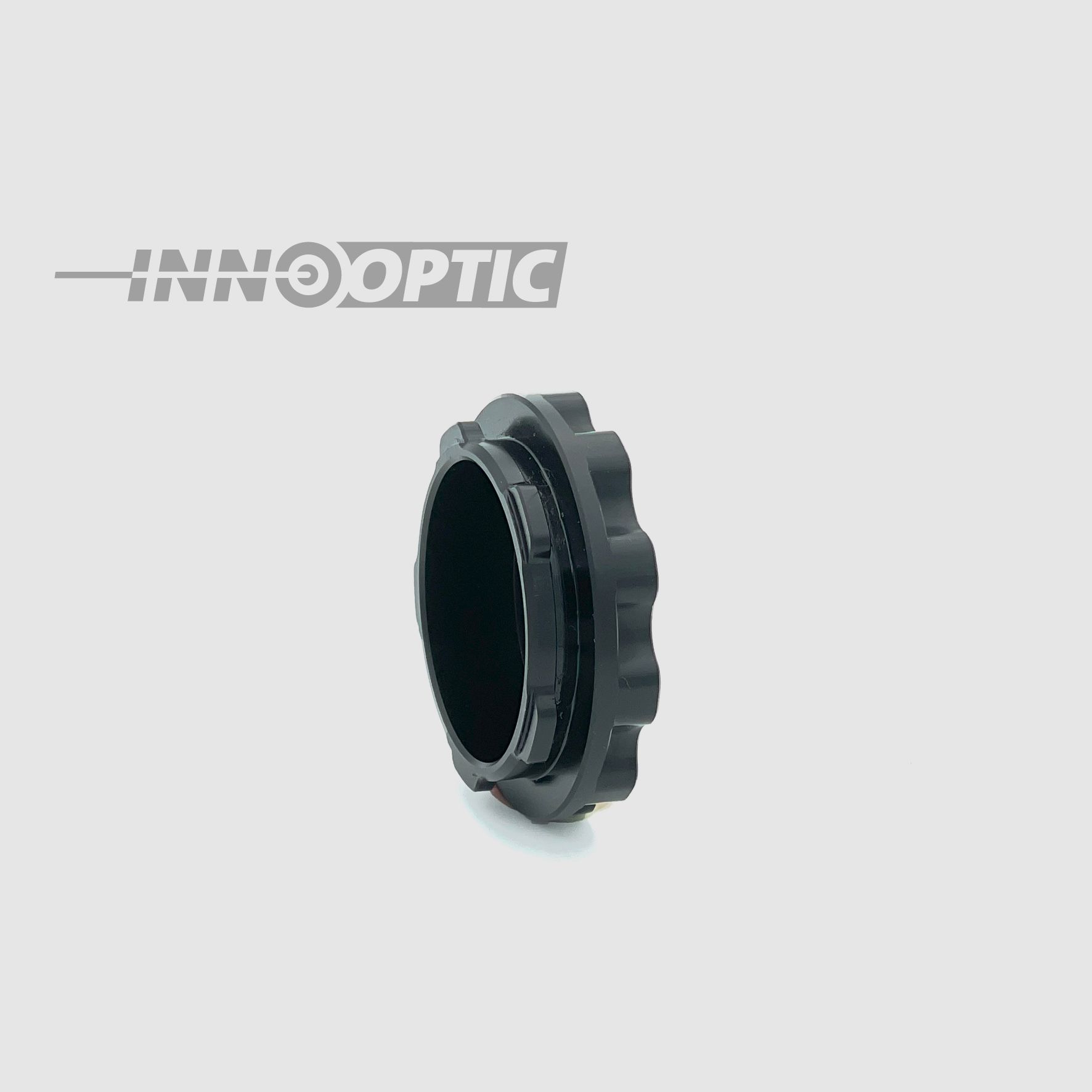 Tappo di chiusura per manicotto di serraggio