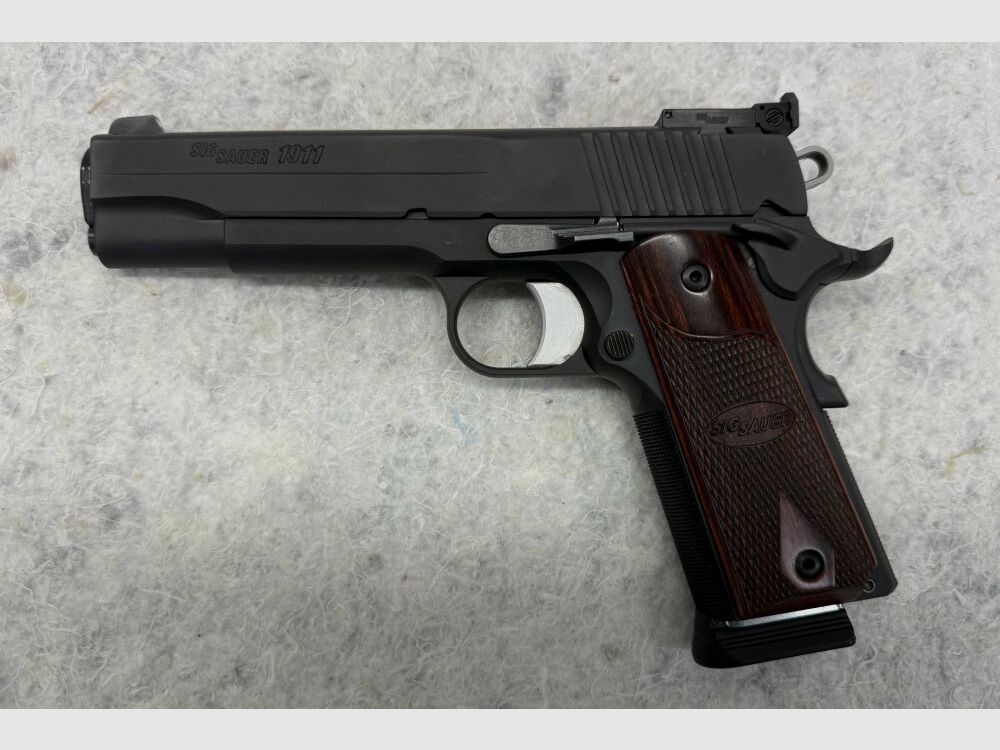 SIG Sauer 1911 .45Auto
