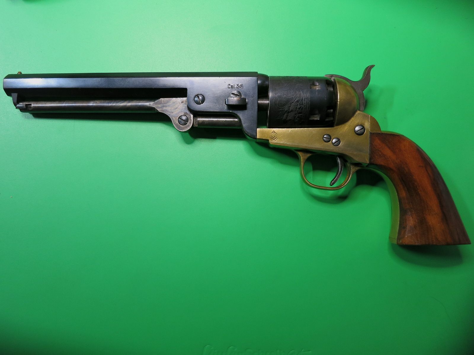 Percussion revolver, Uberti Western Arms Comp. Navy 1861, .36BP      #81, image 1 of 13