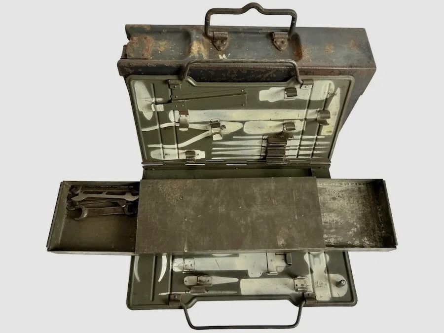 Original Werkzeugkasten MG34/42 