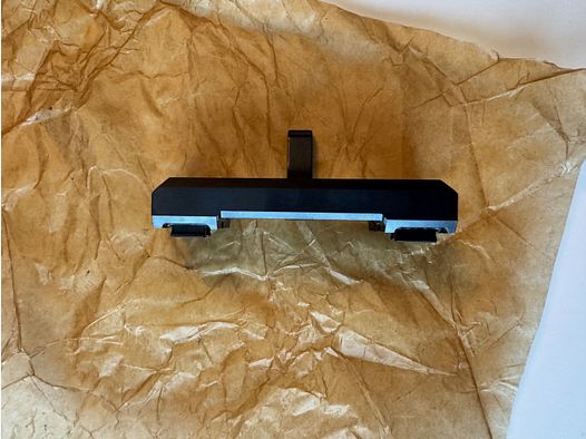 Heckler und Koch quick-detach mount without rings