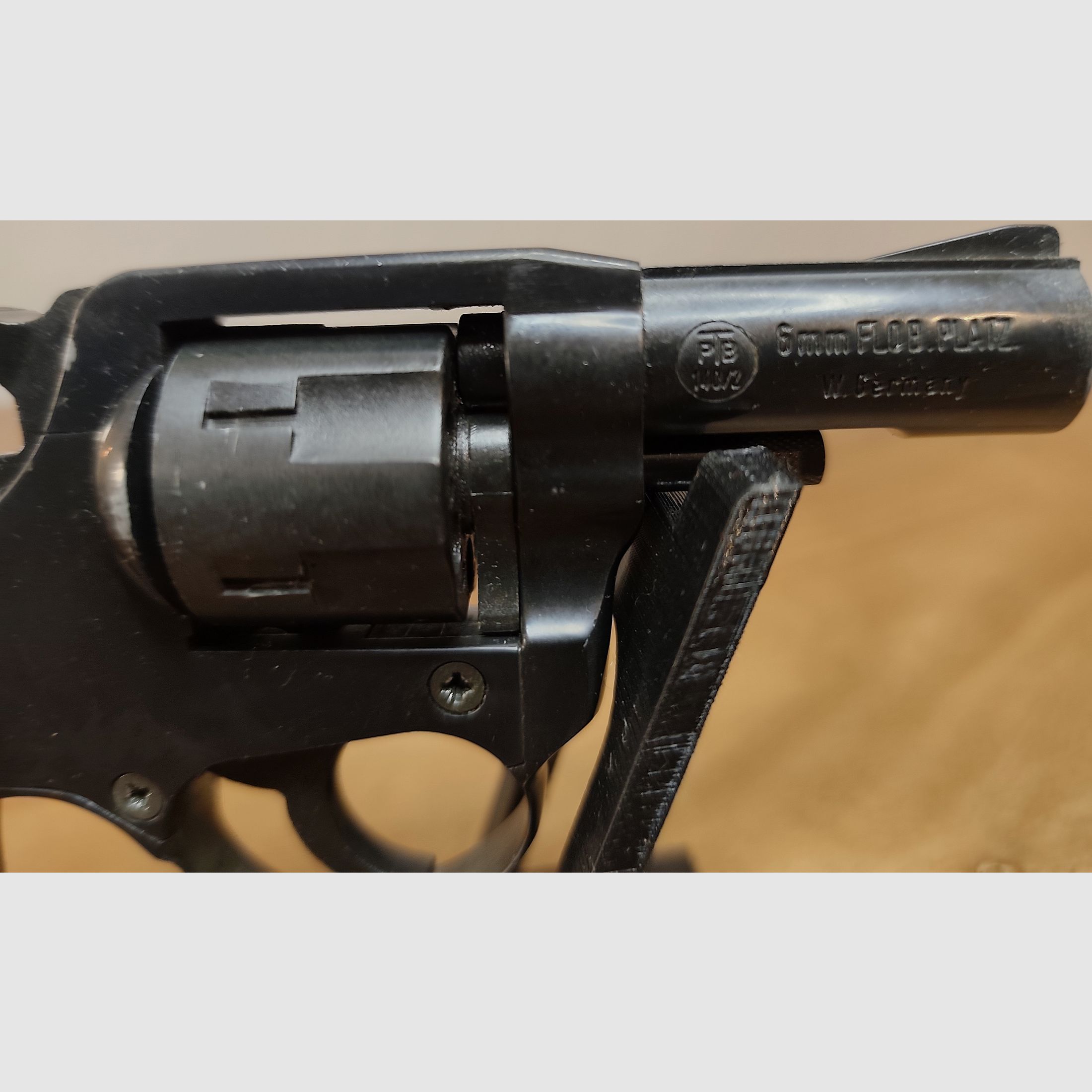 Röhm RG 76 Revólver Calibre 6mm PTB 140/2