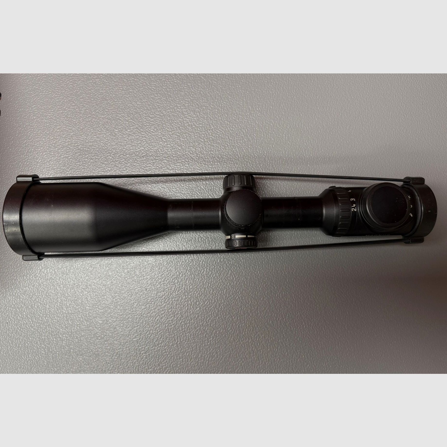 Leica Magnus 2.4-16x56 Abs. 4a illuminated