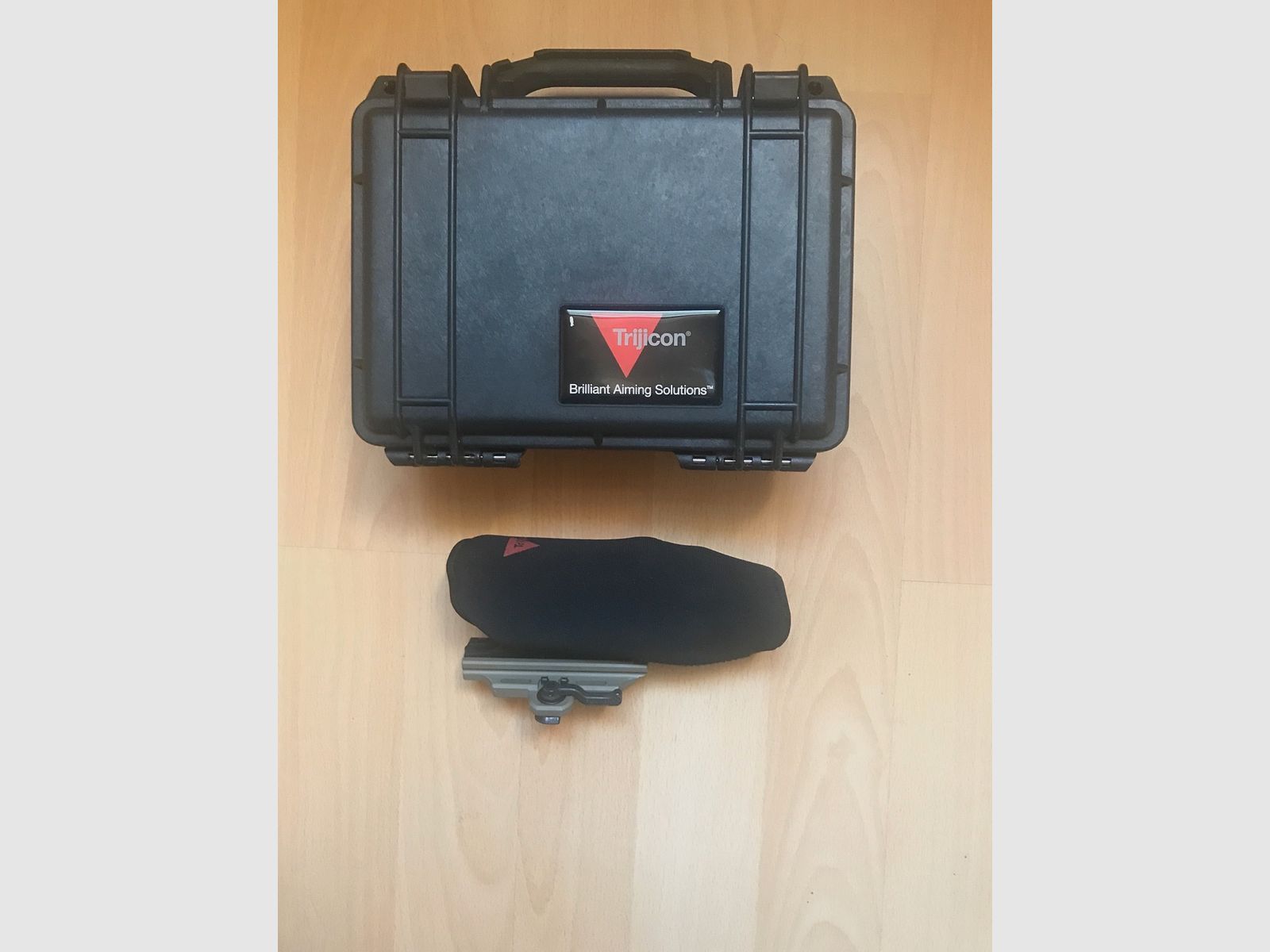 Trijicon ACOG Triangle 4x32