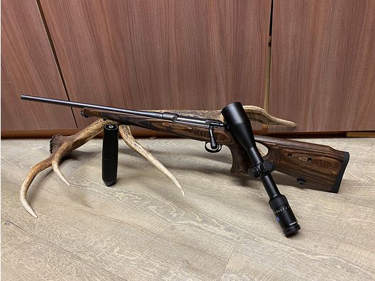 Sauer 101 GTI, links, mit Zeiss Conquest V4 3-12x56