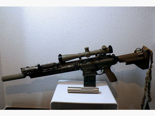 Fucile Airsoft HK M110 A1 S-AEG Nuovo! Con attrezzatura cool!