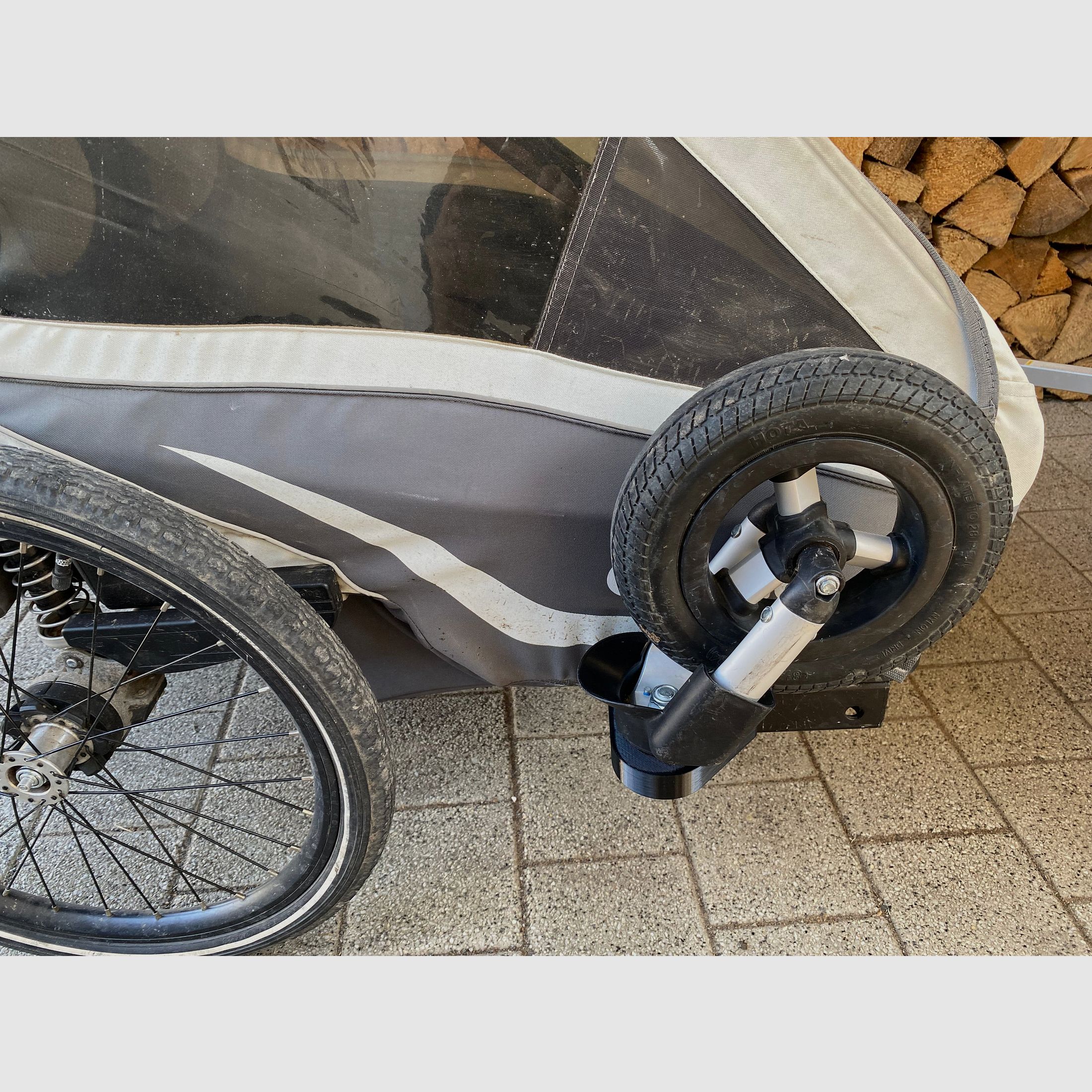Buggyrad holder professional for Qeridoo Kidgoo & Sportrex trailer - right