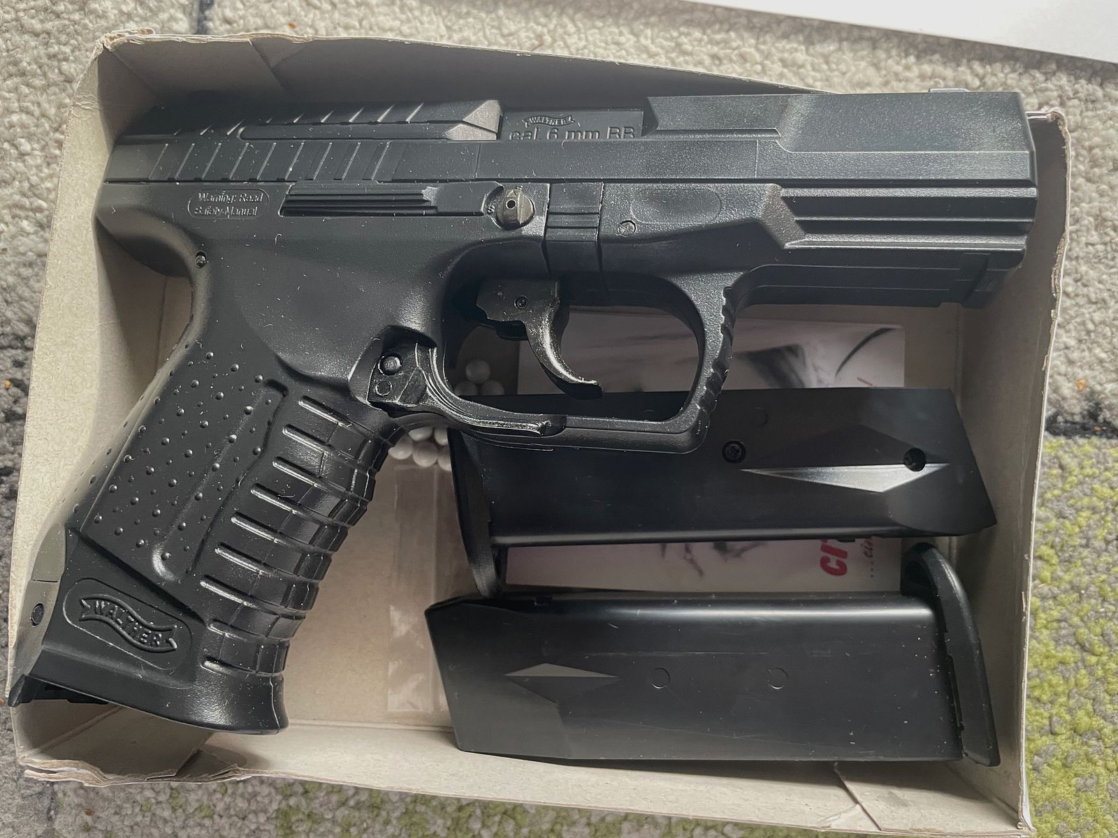 Walther P99 with 2 mags