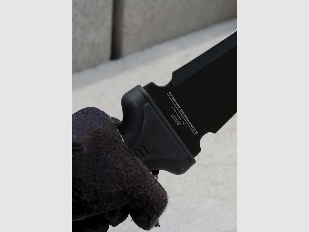 United Cutlery Combat Commander Gladius sword with sheath