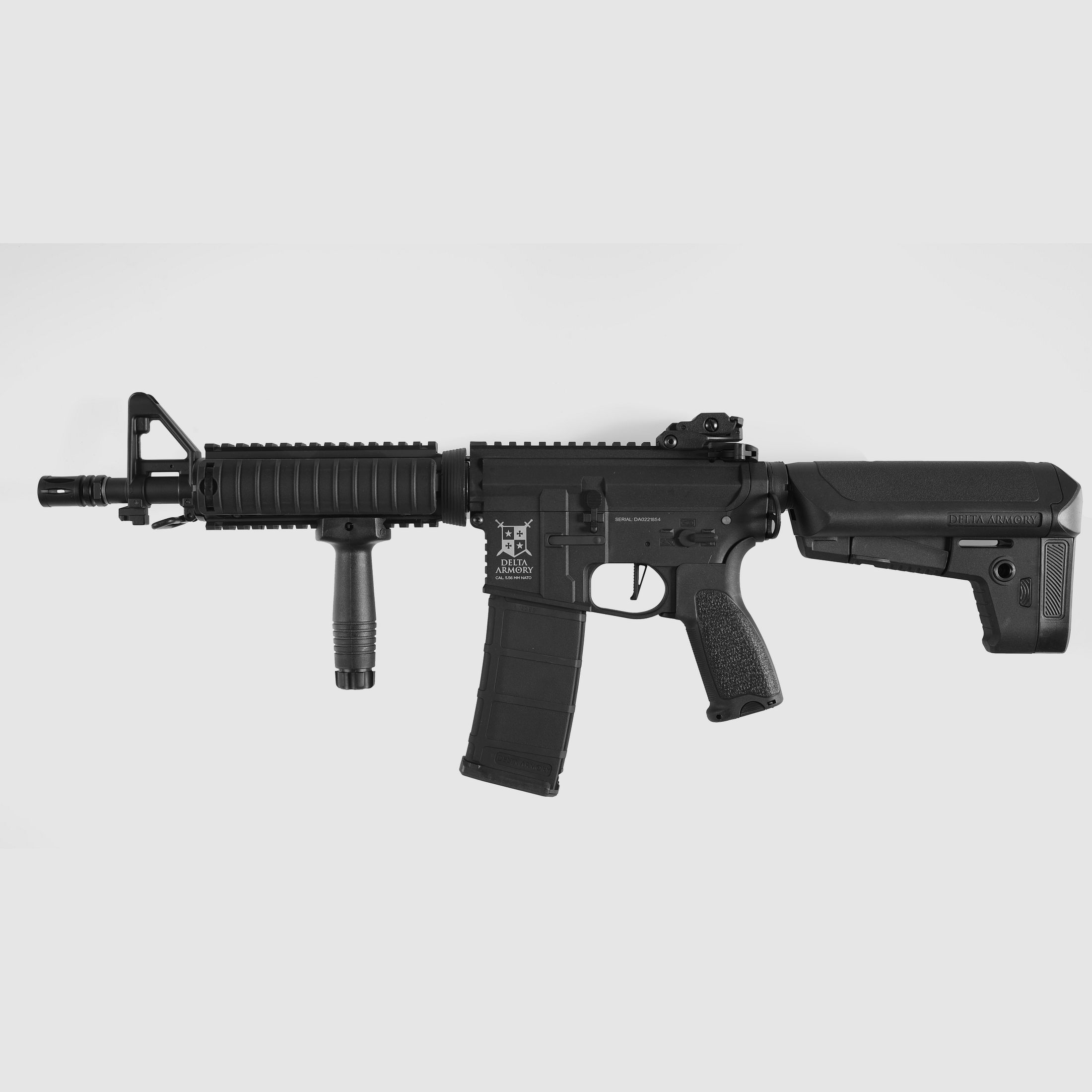 Delta Armory M4 CQB-R Bravo Schwarz mit ETU – Airsoft AEG Gewehr mit max. 0,5 Joule