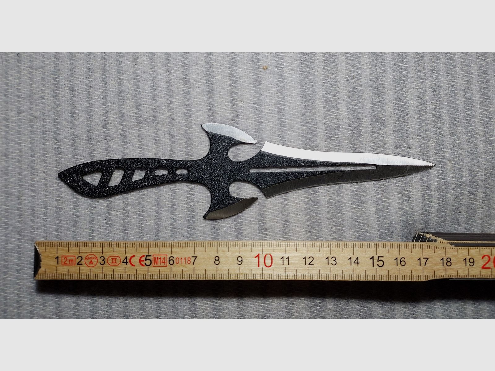 3er Set Fantasy-Wurfmesser – ca. 18,5 cm – mit Nylonscheide