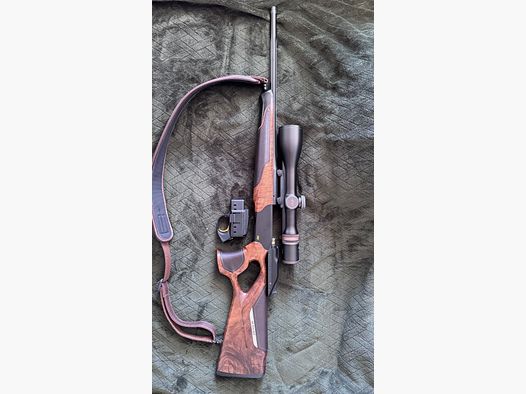 Blaser r8 professional success wood leather variant with Blaser scope caliber .30-06 with many extras