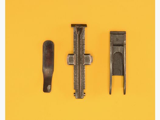 Karabiner K98 Visierklappe mit Visierkurve und Blattfeder