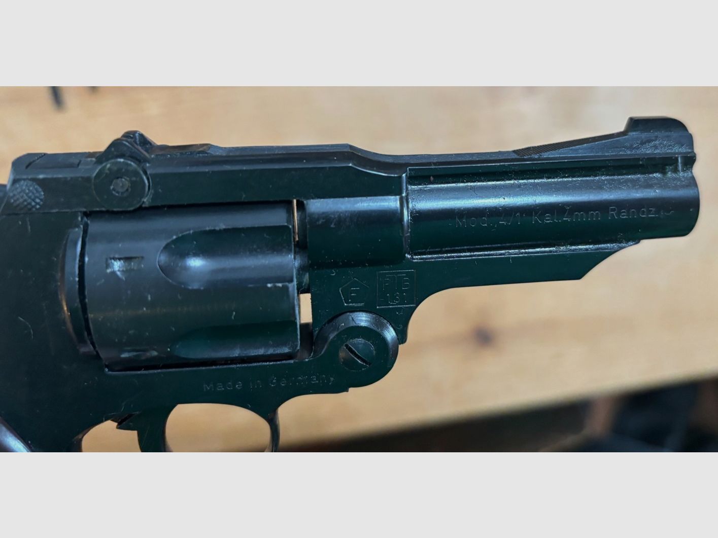 Perfecta Mod. 4/1 Revolver 4mmRF Long Need-free