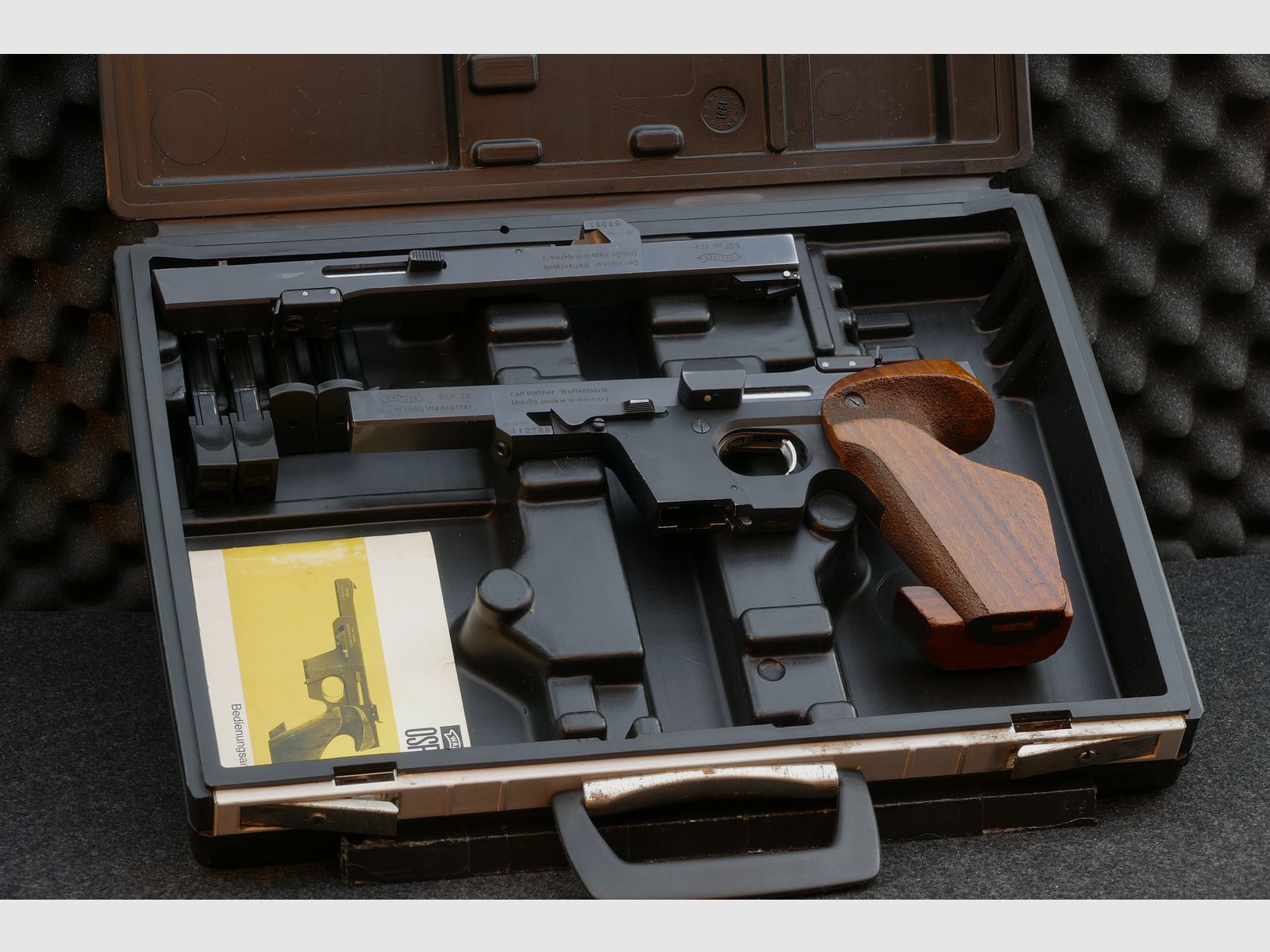 Walther GSP – ( .32 S&W Long / calibre intercambiable .22 LR ), set completo, maletín, sistema intercambiable - servicio realizado