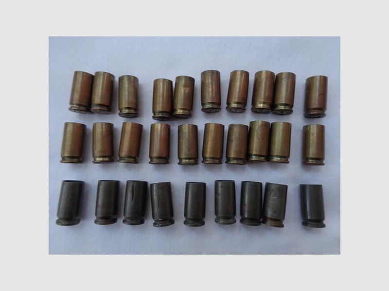 Wehrmacht Hülsen 9mm Para, 20x Messing `41 & 9x Stahl `42/43