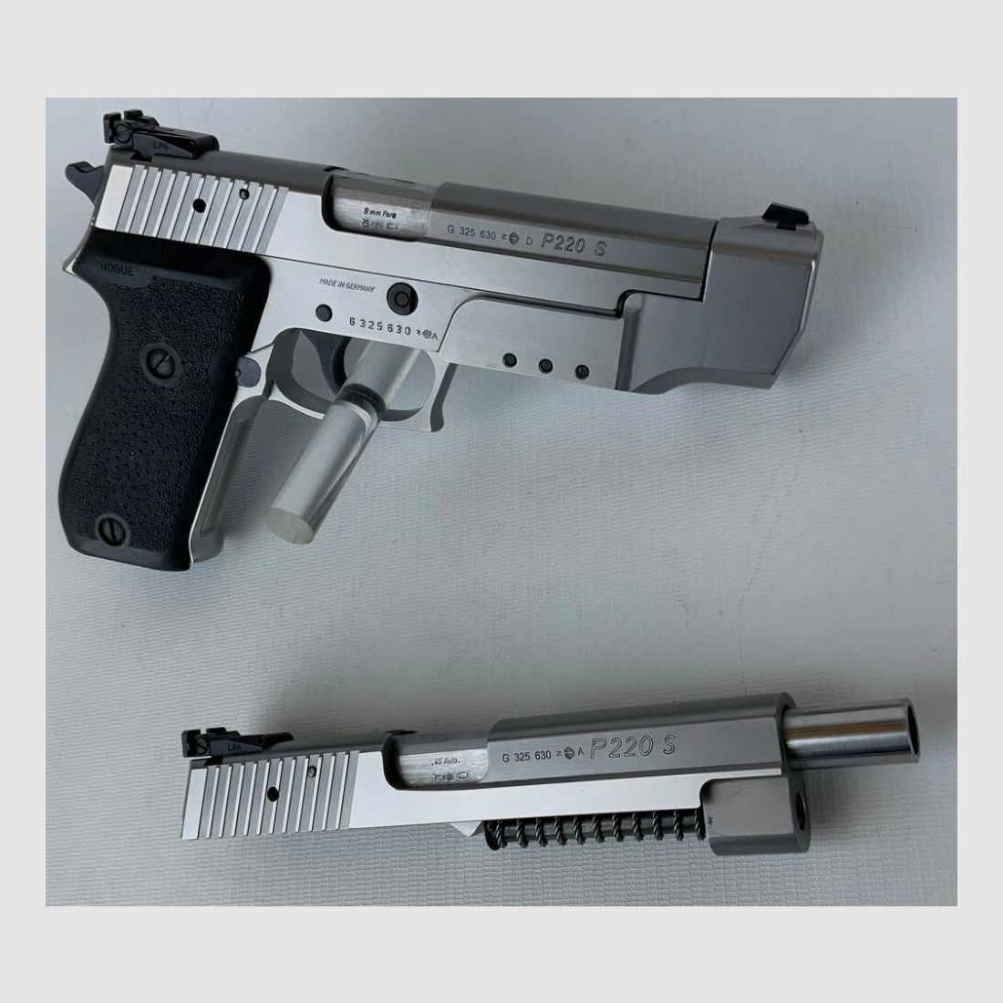SIG Sauer P 220 S mit Wechselsystem nummerngleiches Set, Bild 1 von 2