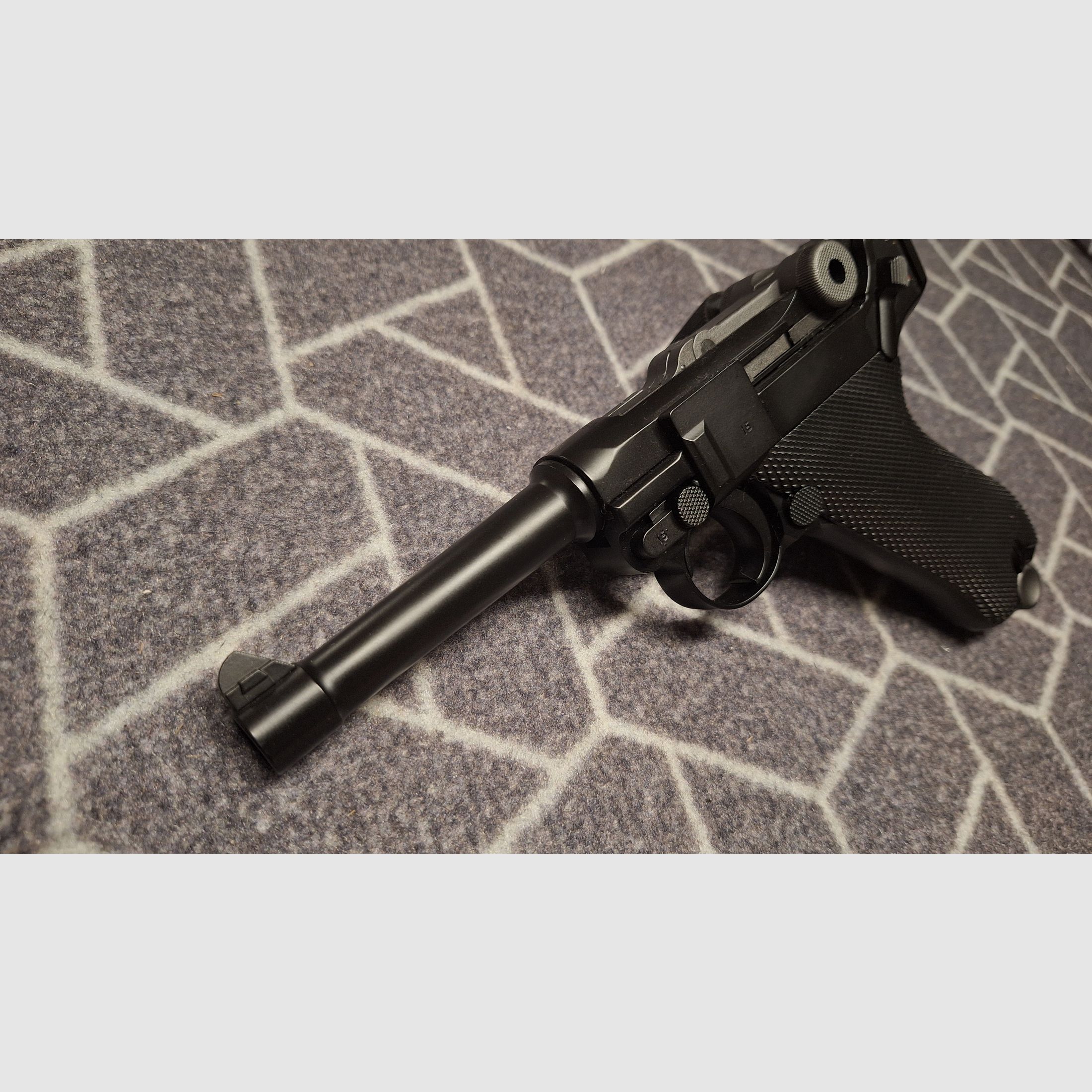 P08 Vollmetall CO2 BlowBack 6mm BB schwarz NEU!