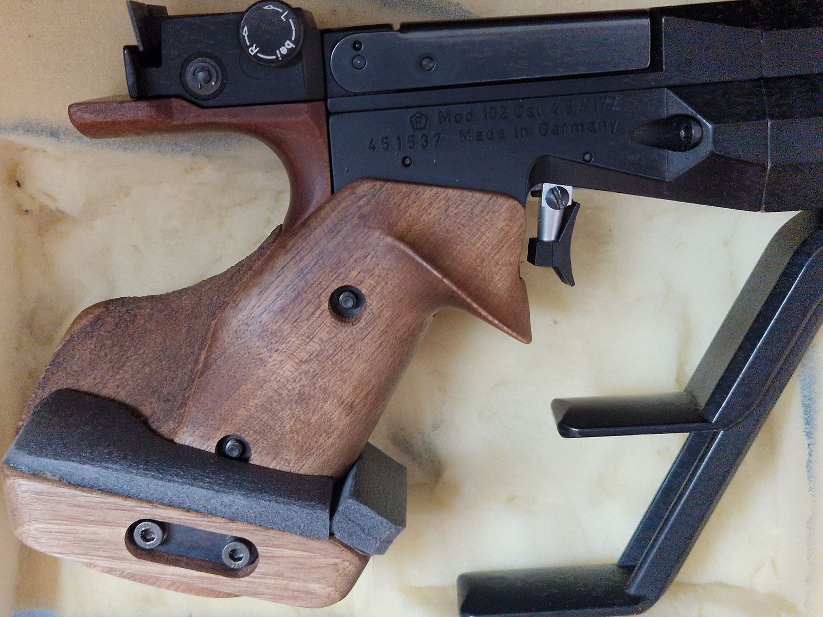 Feinwerkbau Modell 102