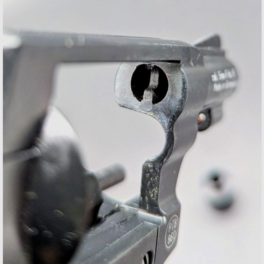 Smith&Wesson Mod. 36  Cal. 6 mm 