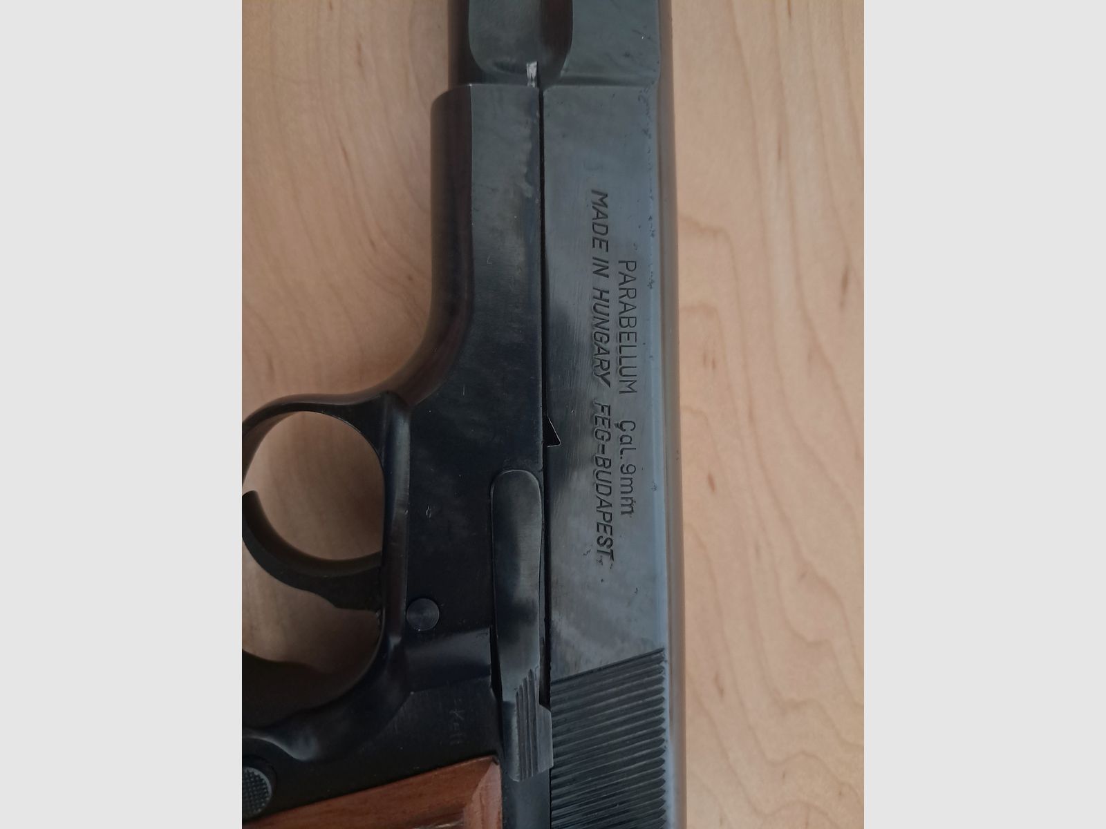 FEG  DA 90 (Baugleich mit Mauser 90 DA) 9mm Para (Luger)