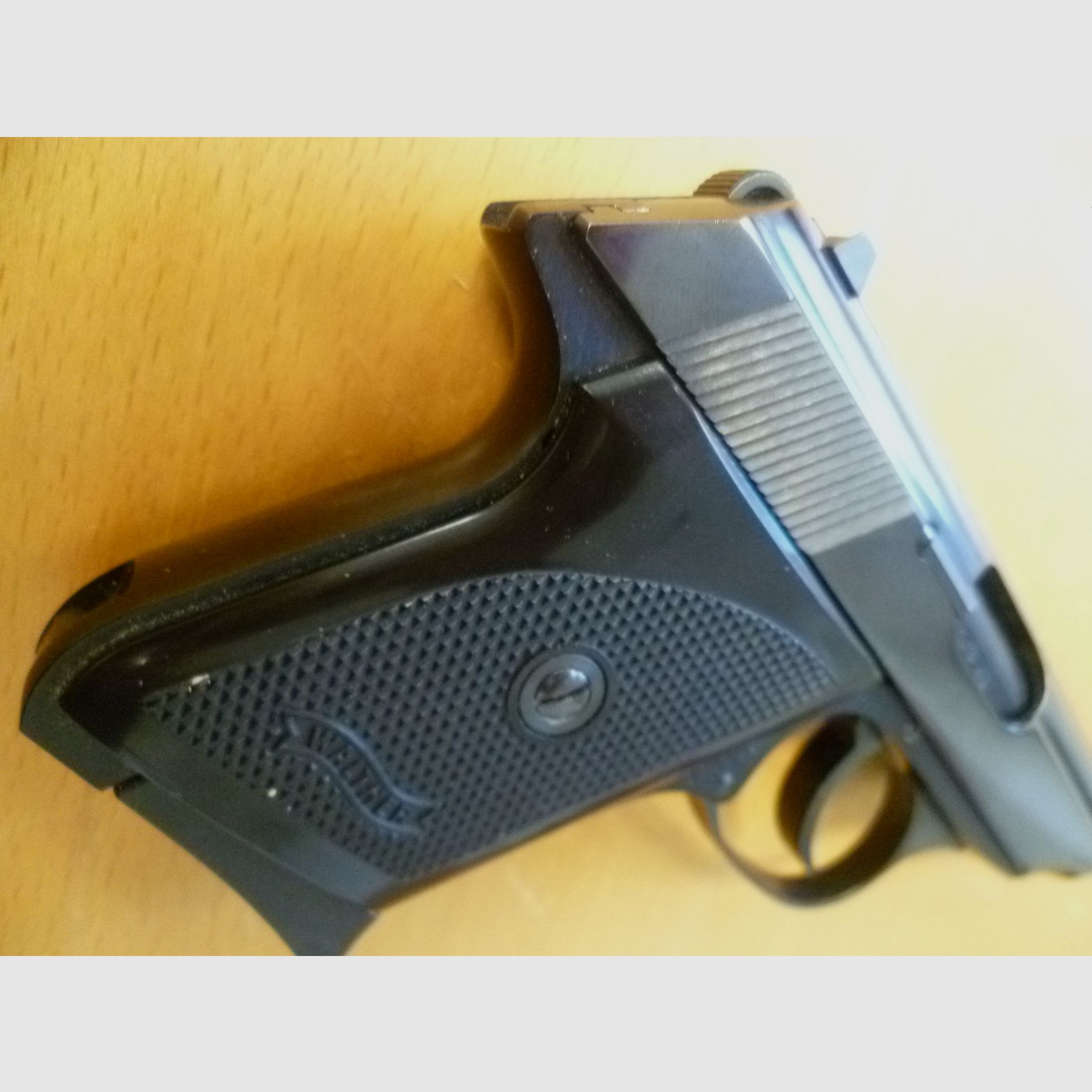 Pistola Walther TPH .22lr.