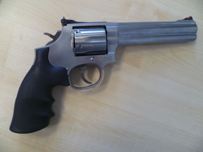 Revolver Smith & Wesson 686-5 .357 Mag.