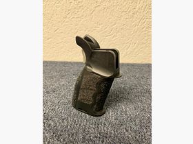 HK Adaptive Battle Grip handgreep zwart - NIEUW - Heckler & Koch Mr223 Mr308 HK416 HK417 HK433 HK437 G95k KSK Ar15