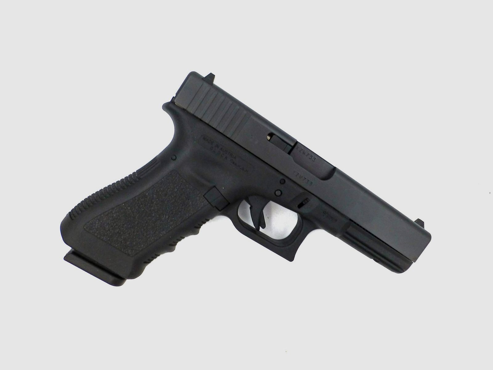 Pistolet GLOCK 18C (pełna automatyka), zdjęcie 1 z 3