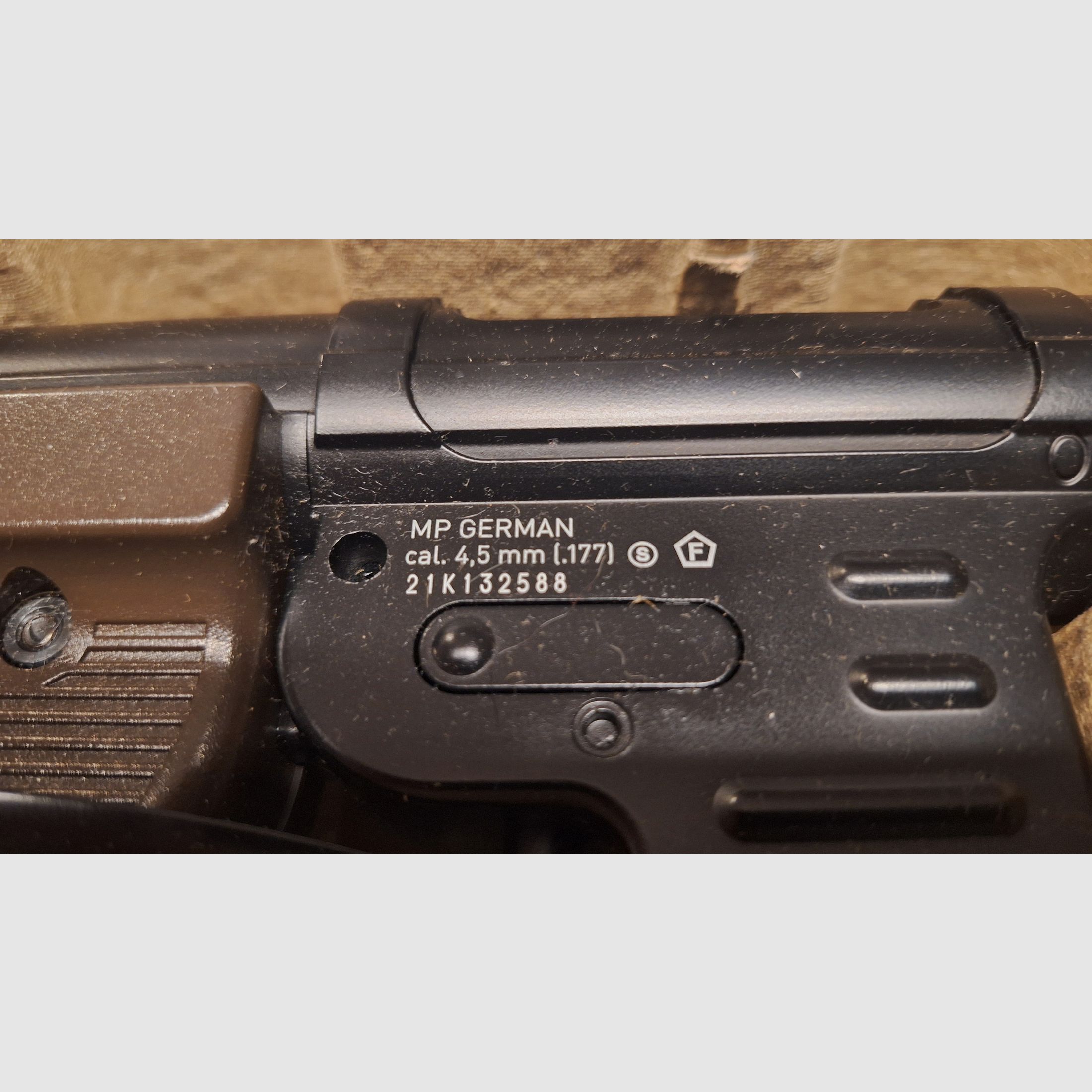 Legends MP German - 4.5 mm steel BB Co2 - NEW!