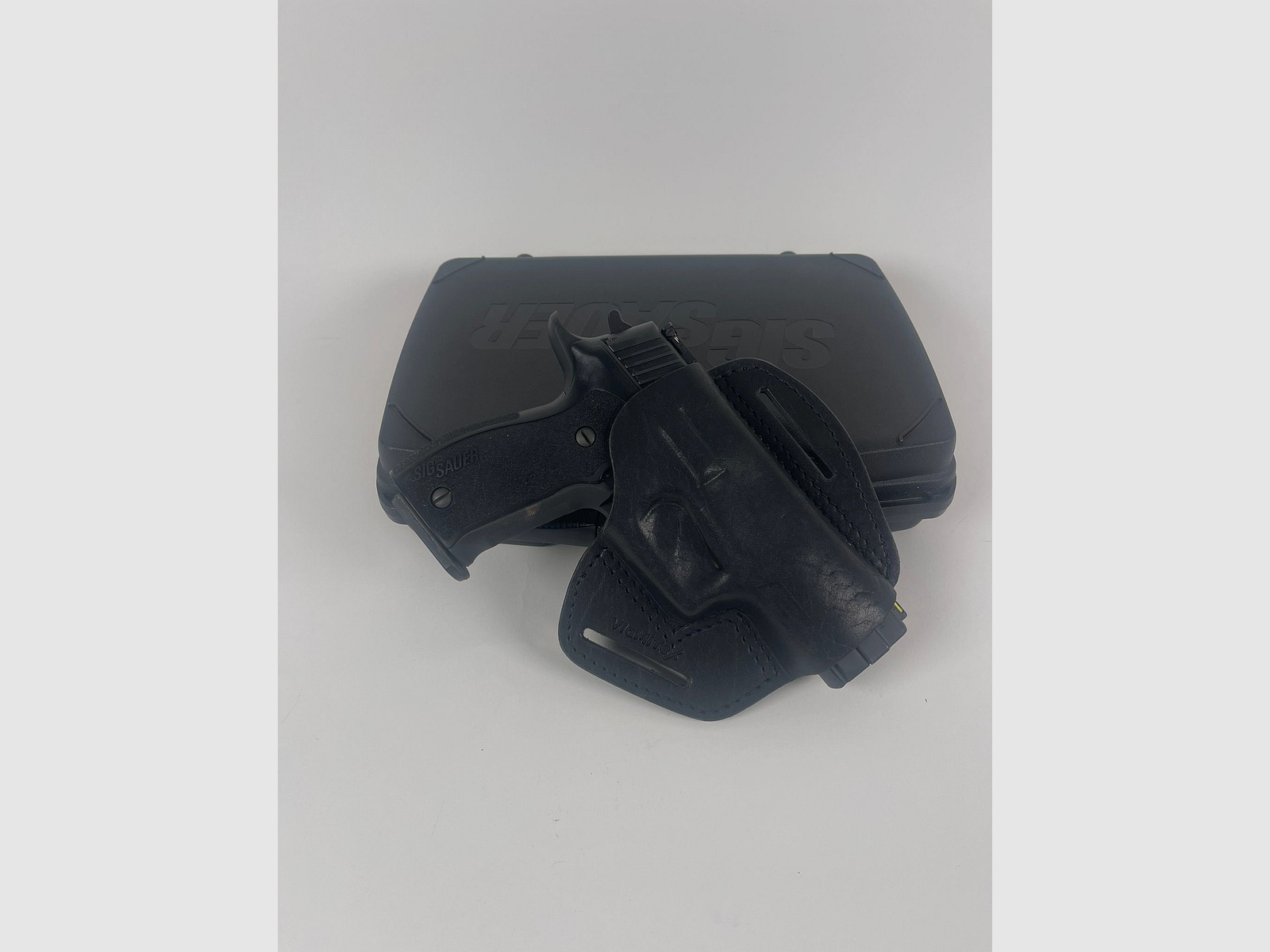 SIG SAUER P226 LCD II
