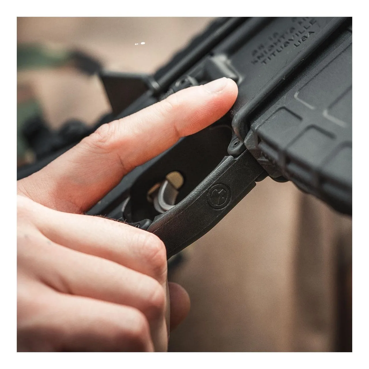 Magpul MOE Enhanced Trigger Guard, Polymer – AR15/M4 Schwarz, Bild 5 von 5