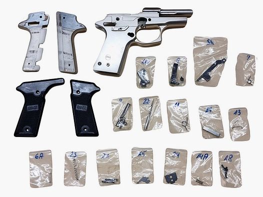 B-Ware Ersatzteil Set fĂĽr Schreckschuss Pistole Reck Double Eagle Mini 9 PA Kaliber 9 mm P.A.K. 28-teilig