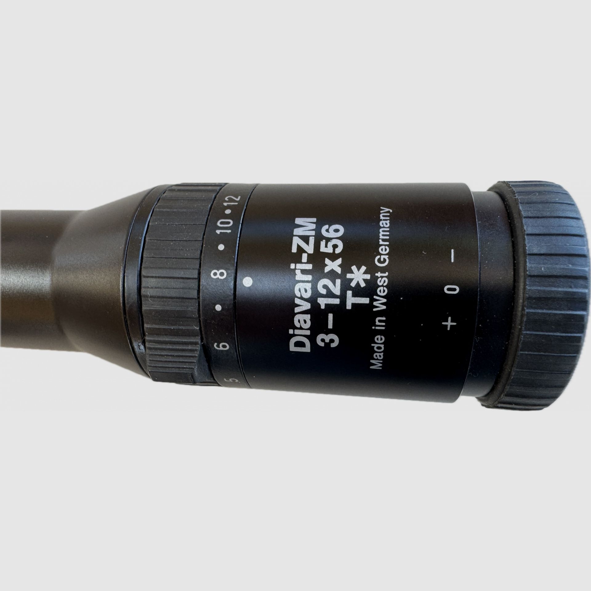 Zeiss Diavari ZM 3-12×56 T mit Absehen 4, Zeiss-Innenschiene und Montage