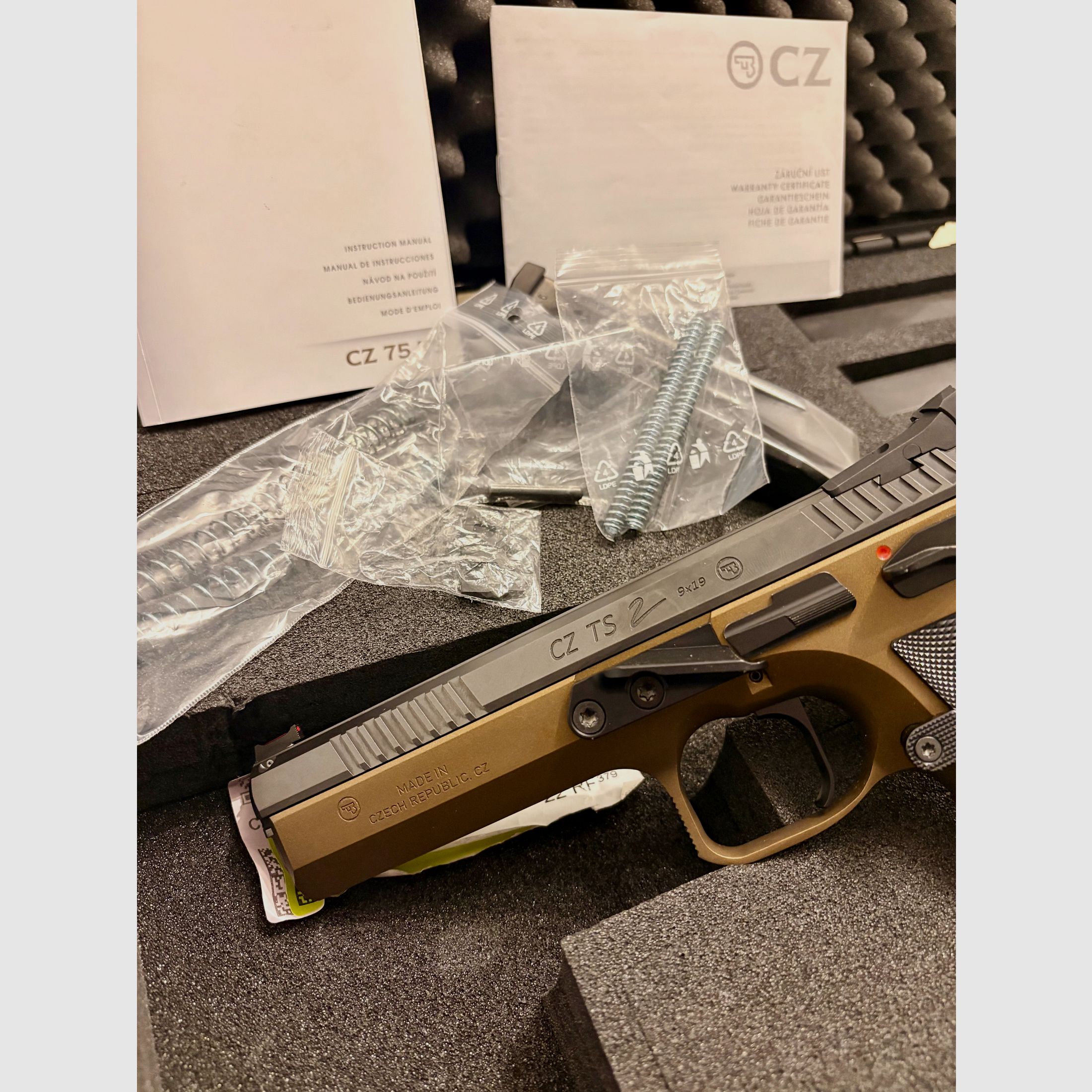 CZ TS 2 Bronze - Beamtenwaffe 