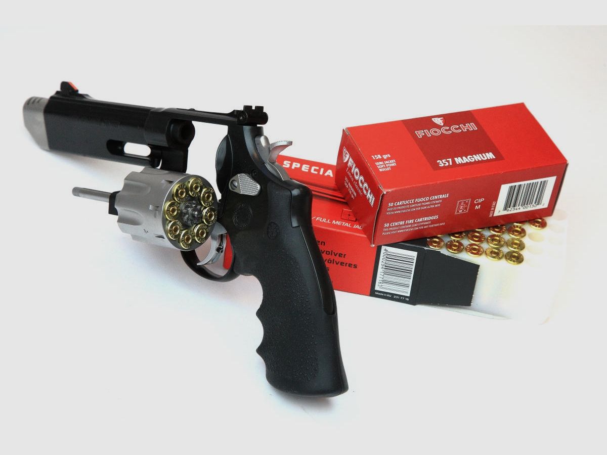 Smith & Wesson – 627 V-Comp, image 2 sur 10