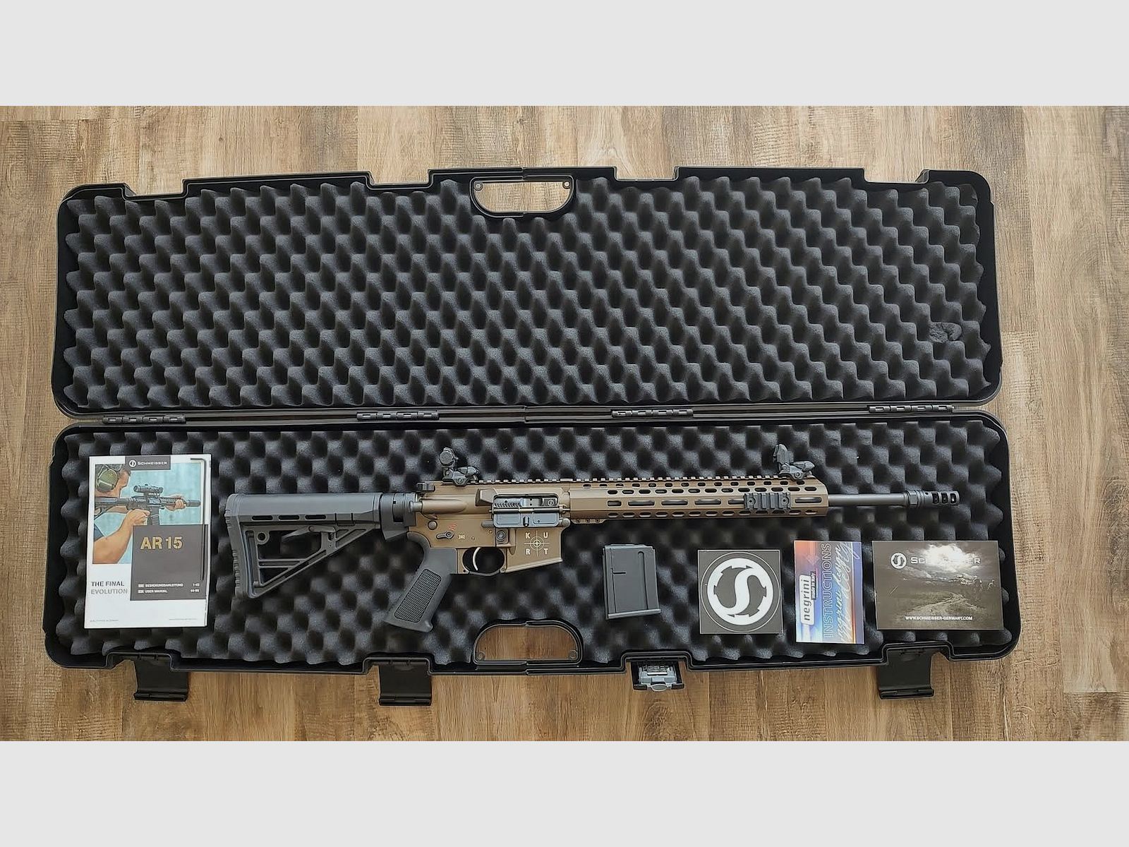 Schmeisser AR15 Dynamic 16,75 Zoll Bronze (750 Schuss, guter bis sehr guter Zustand)