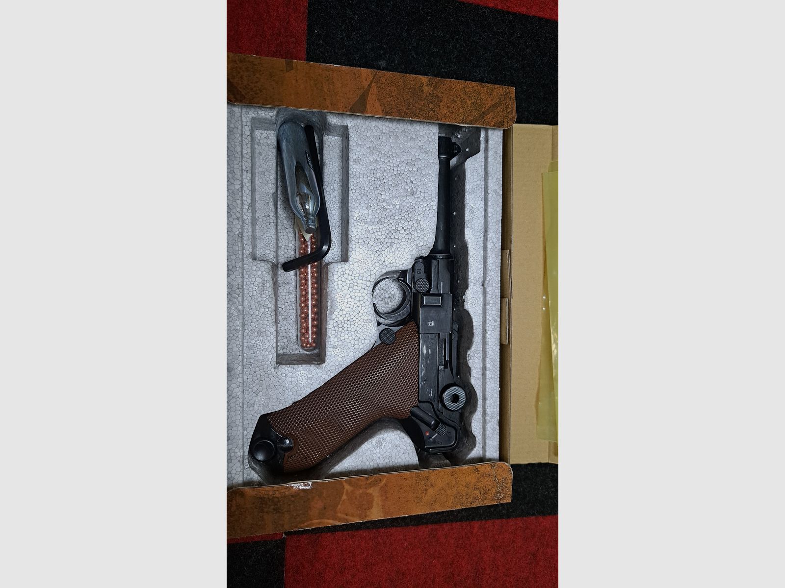 Co2 pistol